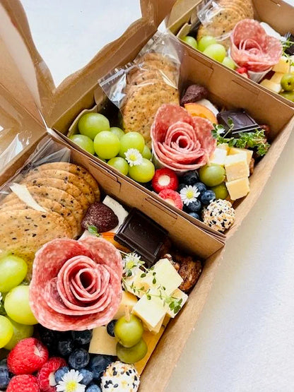 Small Krafted Box  (Min. Order of 4)